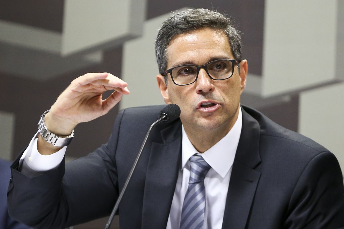 Cenário econômico pede juros baixos, diz presidente do BC